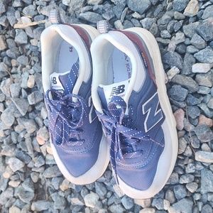 Boys NB 997 size 13 shoes